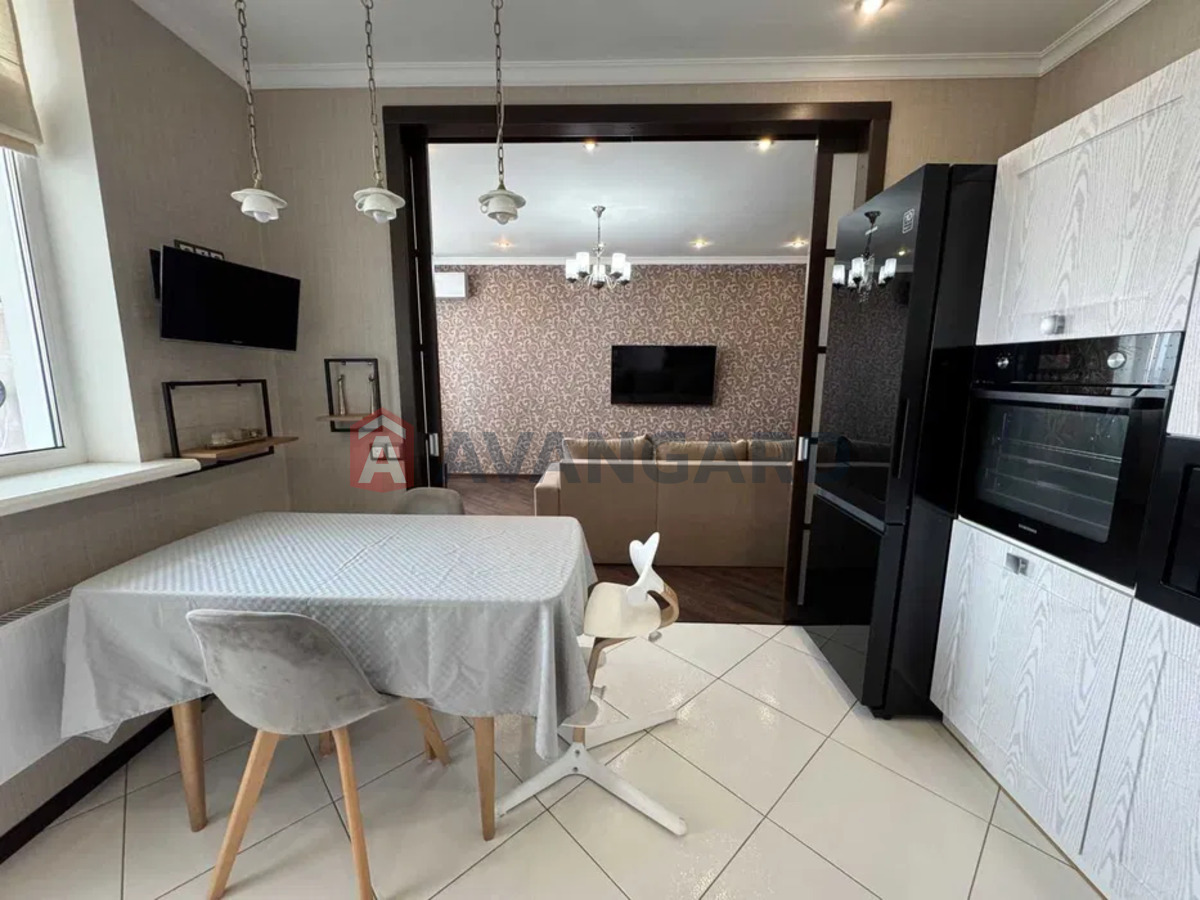 2 ����. ��������, 74/-/11 ��. �., 24/25 ���� ���� 3