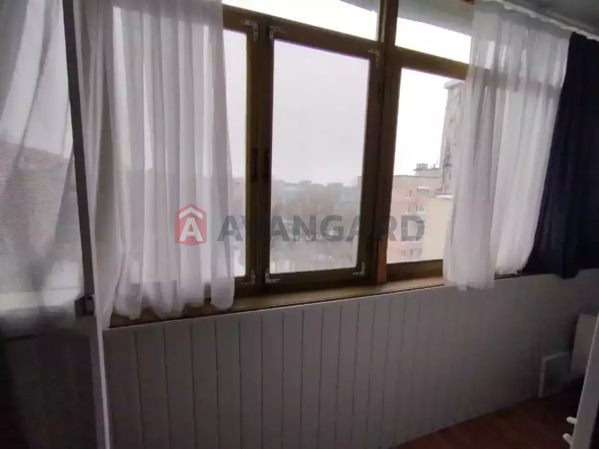 2 ��. ��������, 53/33/8 ��. �., 9/9 ������ ���� 16