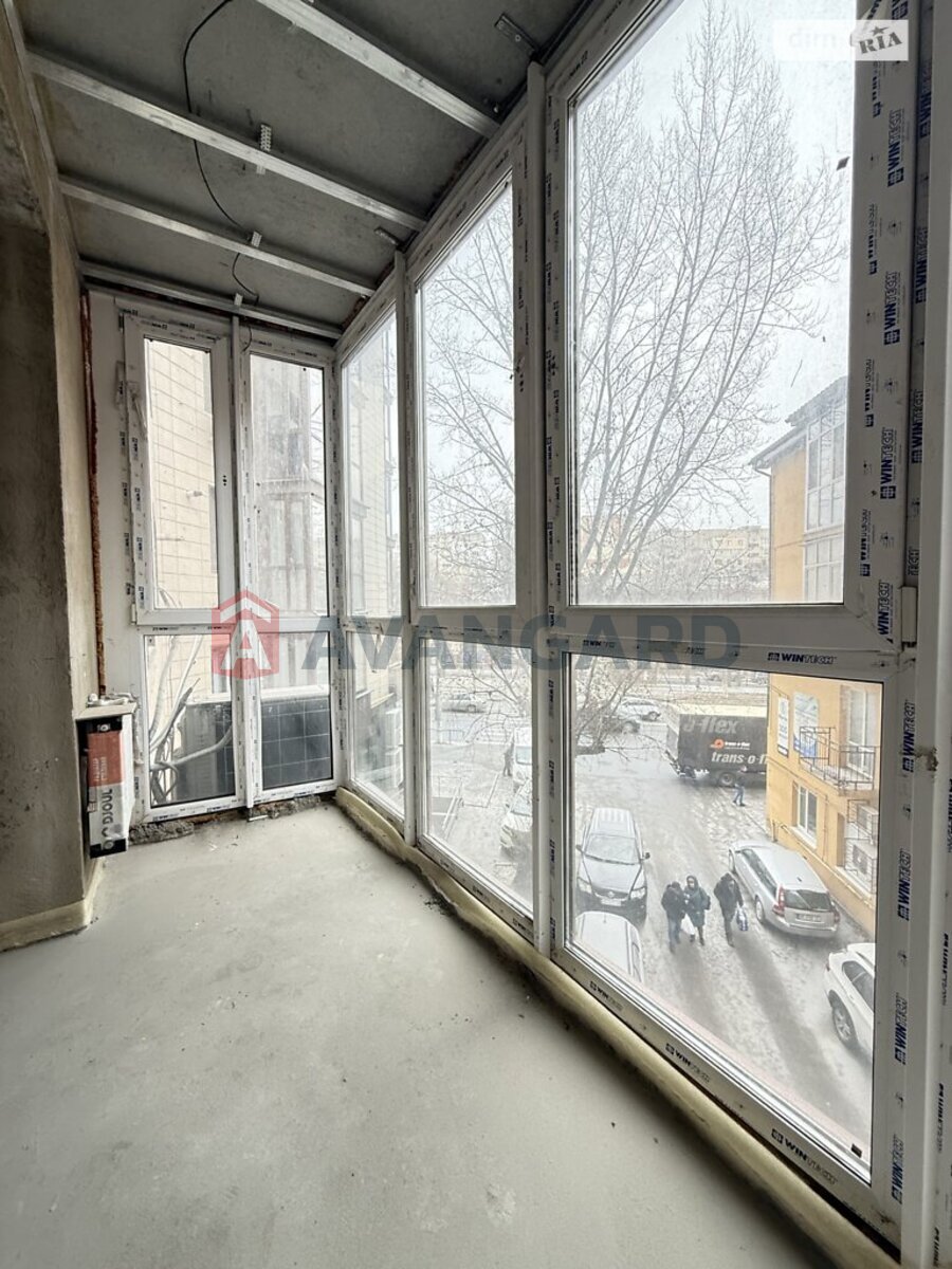 2 ��. ��������, 68/38/15 ��. �., 3/13 ������ ���� 12