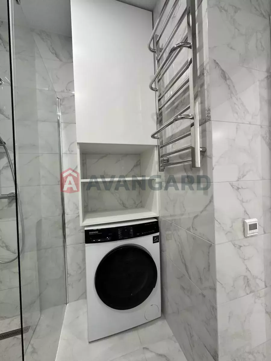 1 ��. ��������, 40/-/20 ��. �., 10/13 ������ ���� 9