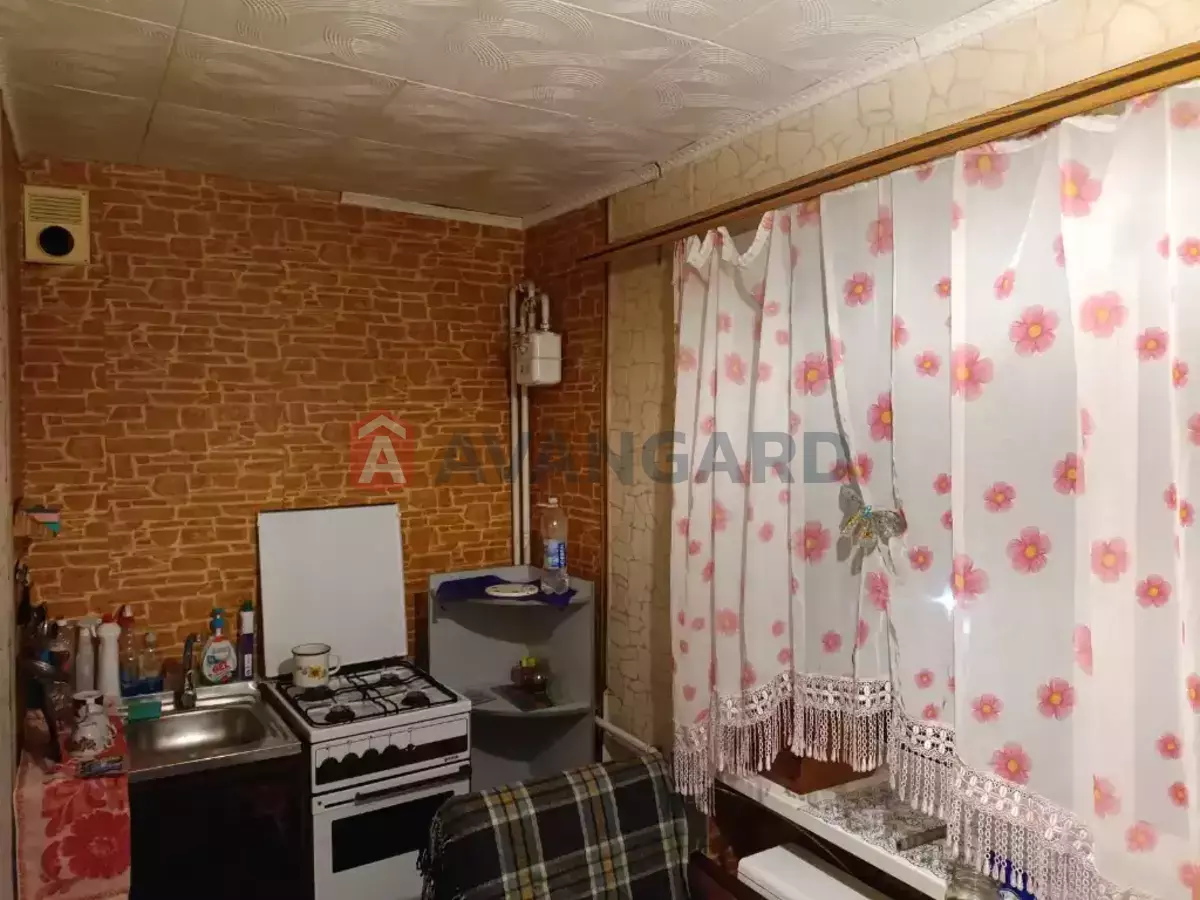 1 ��. ��������, 45/28/8 ��. �., 4/4 ������ ���� 4