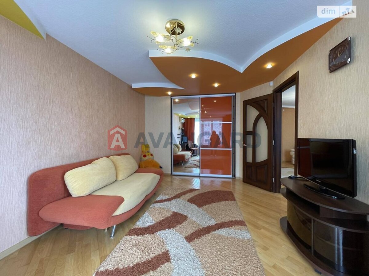 3 ��. ��������, 105/105/16 ��. �., 7/9 ������ ���� 16