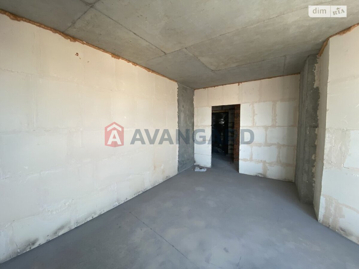 2 ��. ��������, 65/-/- ��. �., 8/16 ������ ���� 7