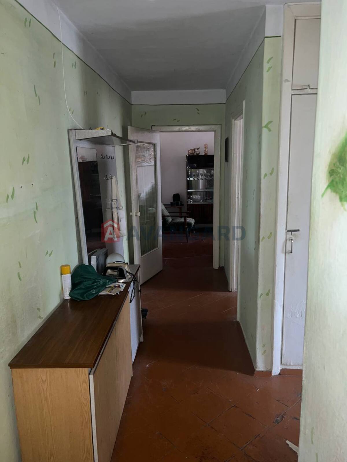 3 ����. ��������, 57/35/6 ��. �., 4/6 ���� ���� 2