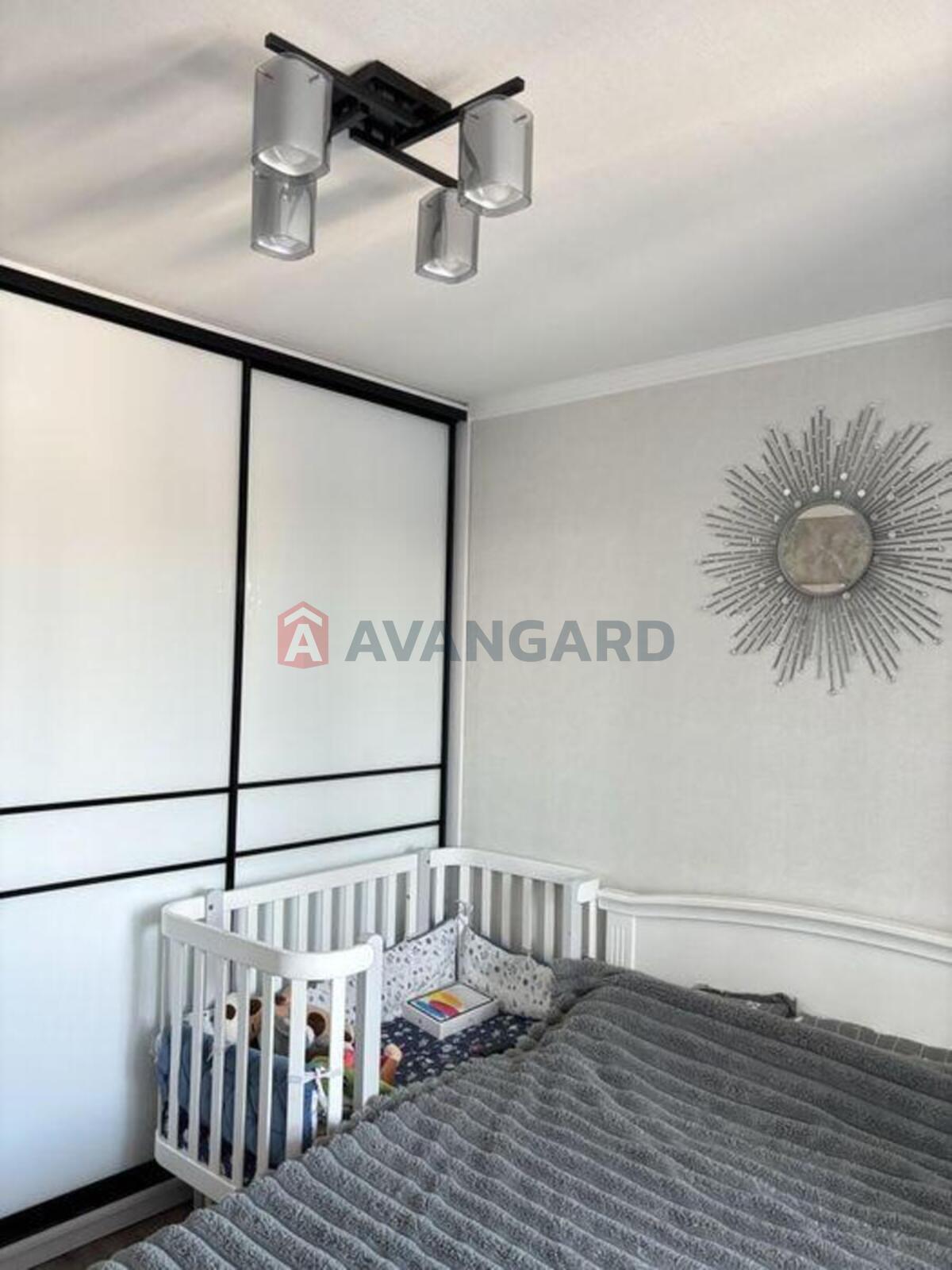 2 ��. ��������, 49/-/9 ��. �., 14/16 ������ ���� 23