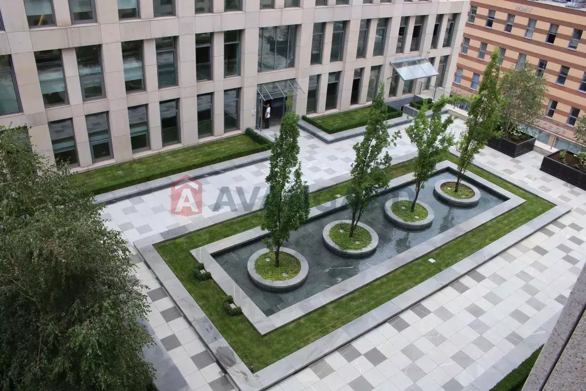 4 ��. ��������, 186/-/19 ��. �., 4/6 ������ ���� 1