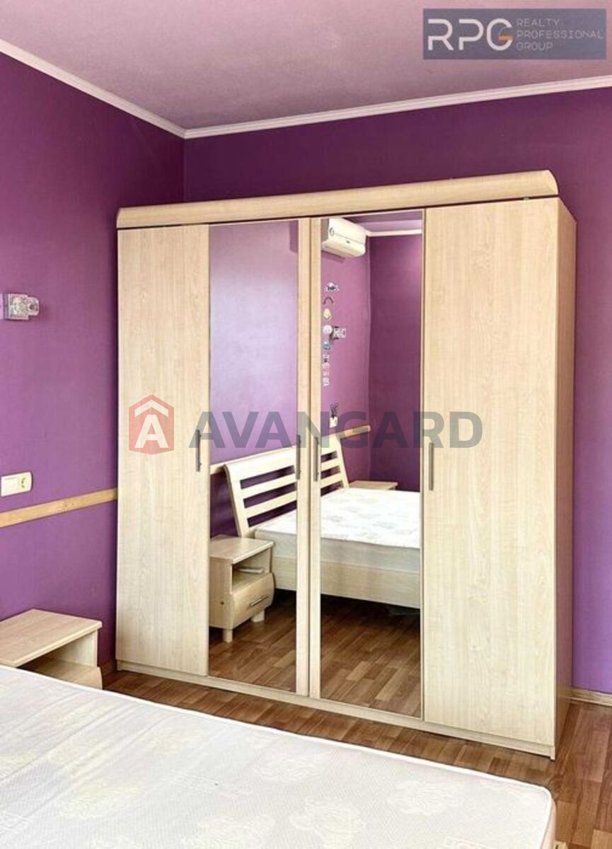 2 ��. ��������, 64/-/12 ��. �., 6/23 ������ ���� 10