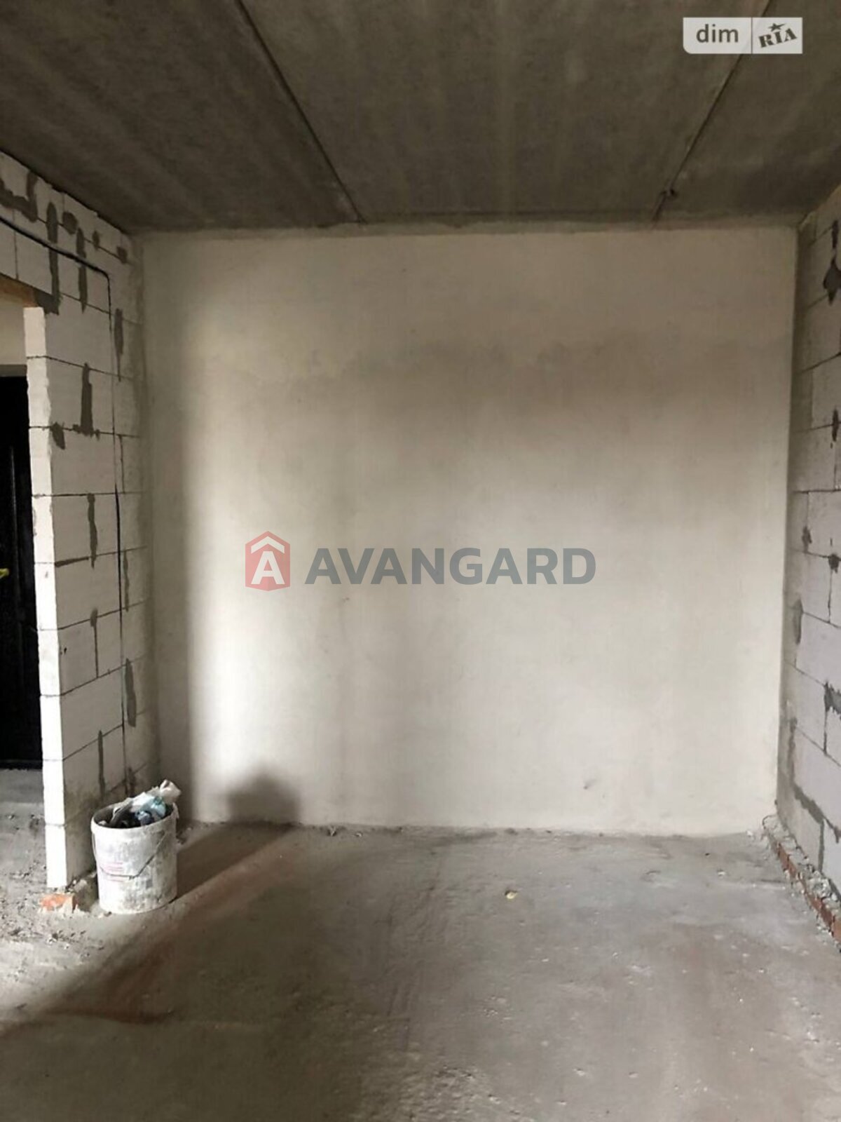 1 ��. ��������, 33/15/7 ��. �., 5/9 ������ ���� 6