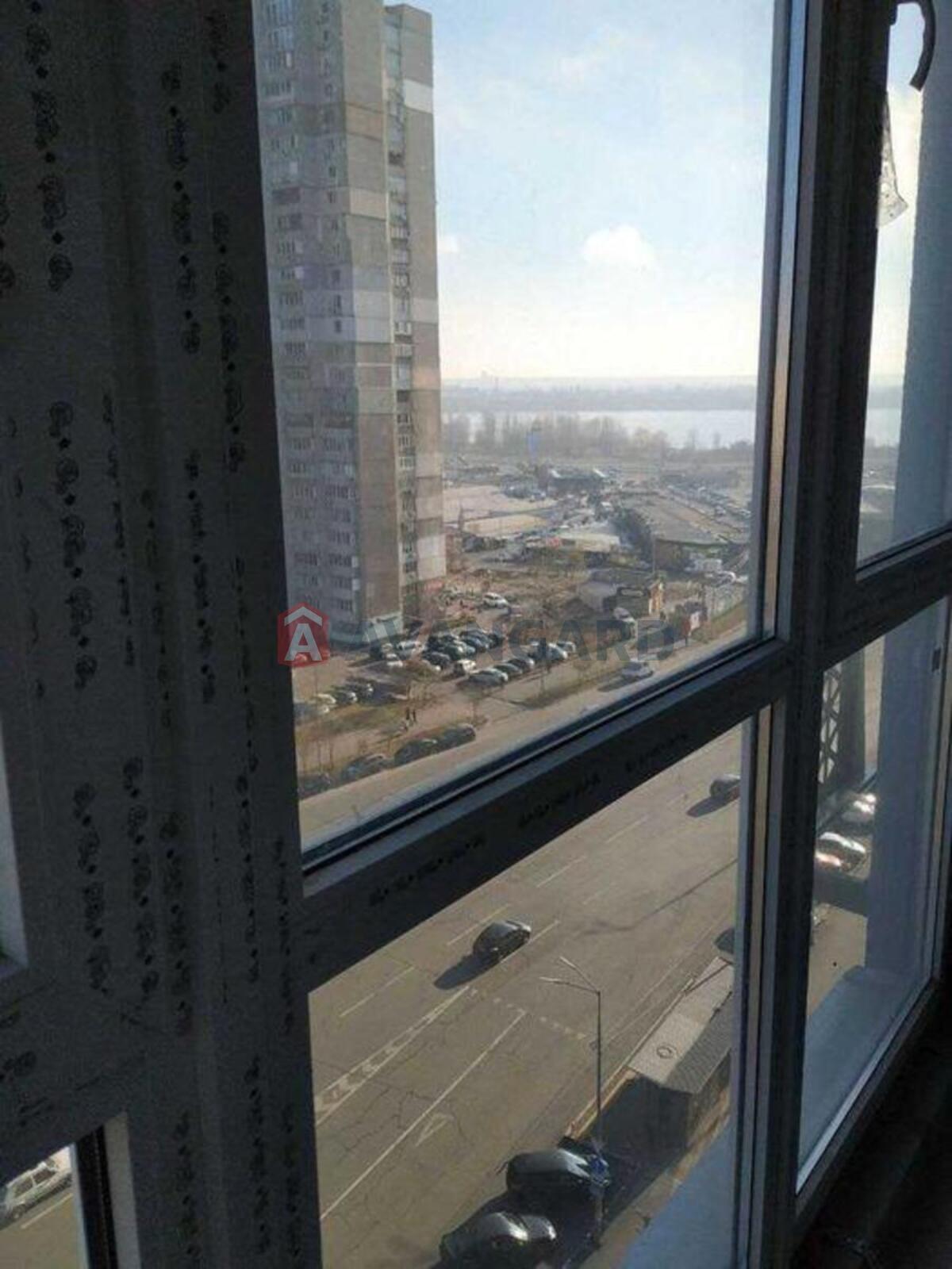 2 ��. ��������, 61/-/17 ��. �., 11/25 ������ ���� 7