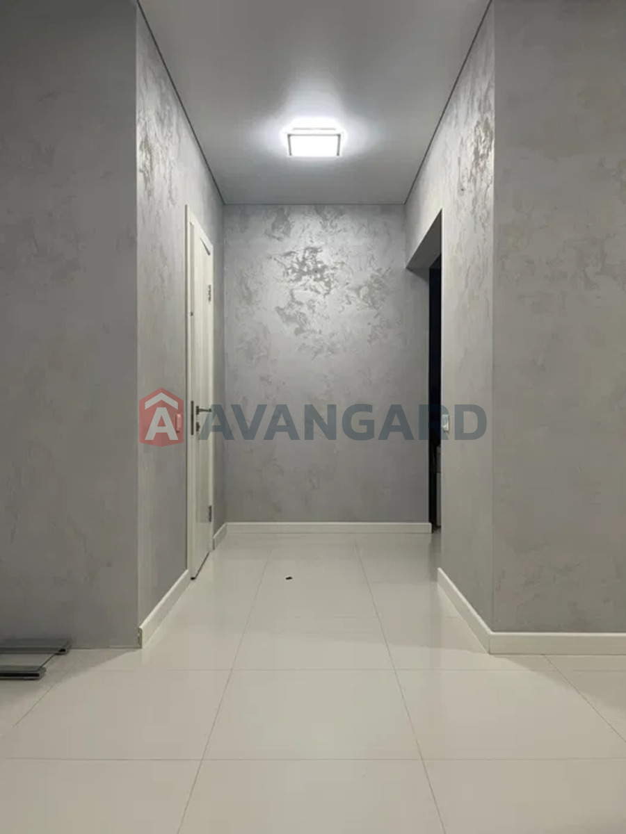 2 ��. ��������, 90/-/30 ��. �., 15/24 ������ ���� 12