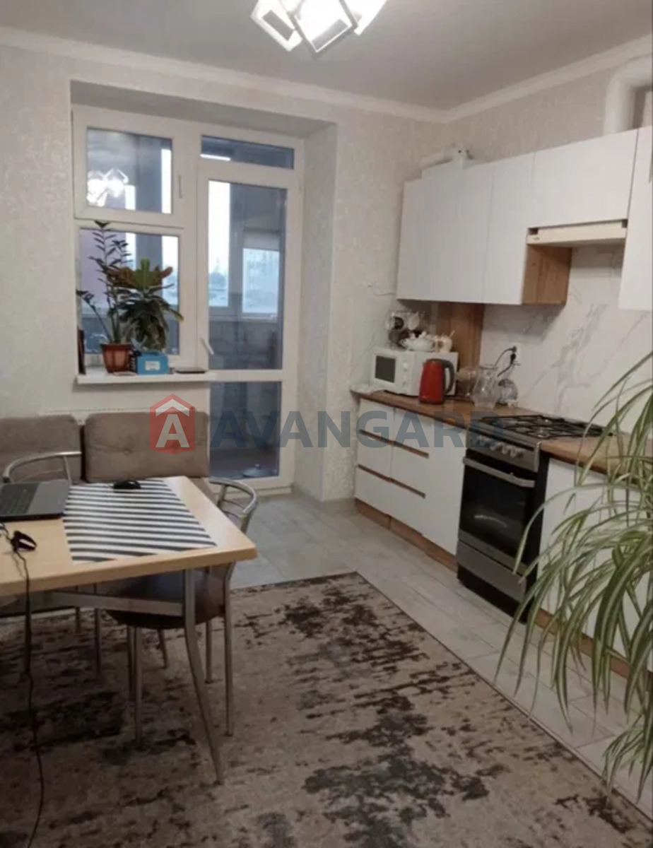 1 ��. ��������, 47/-/12 ��. �., 1/8 ������ ���� 5