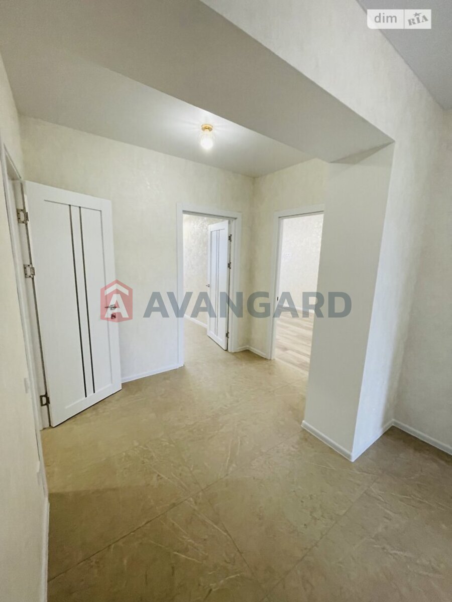 3 ��. ��������, 86/57/12 ��. �., 2/5 ������ ���� 2