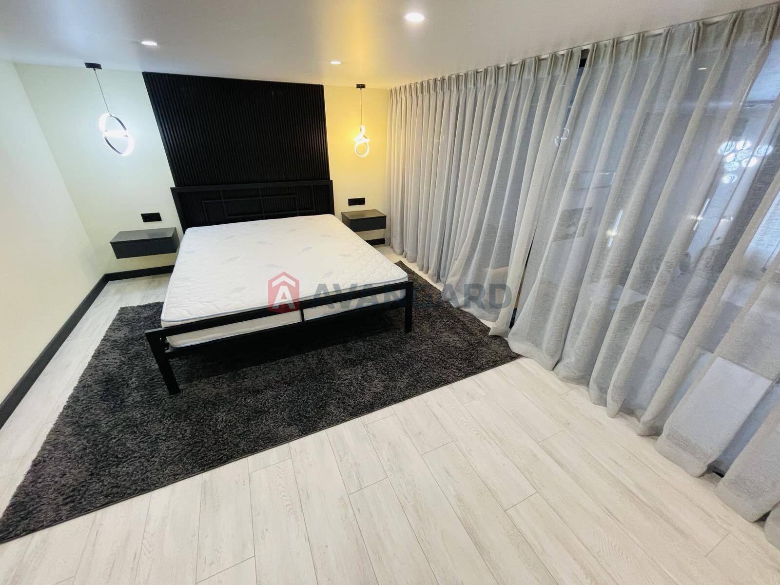 3 . , 132/-/20 . ., 18/18   14