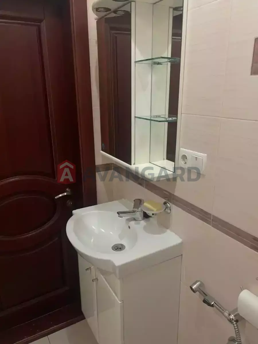 4 ��. ��������, 104/60/20 ��. �., 10/10 ������ ���� 14