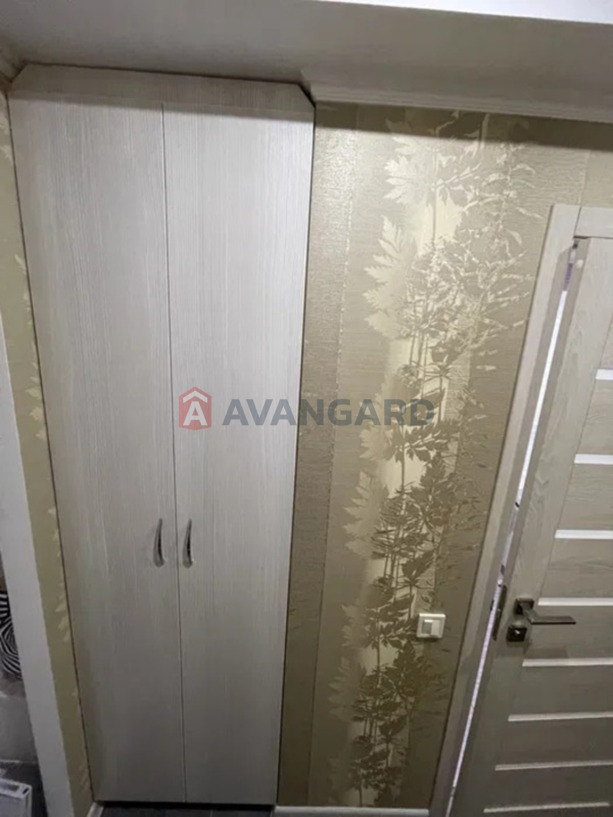 2 ��. ��������, 46/-/6 ��. �., 3/5 ������ ���� 4