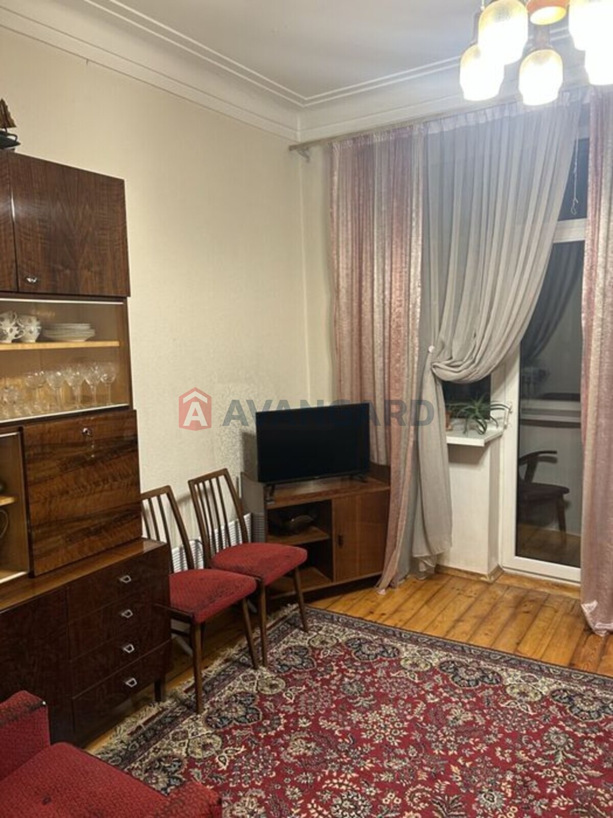 2 ��. ��������, 47/-/7 ��. �., 2/5 ������ ���� 8