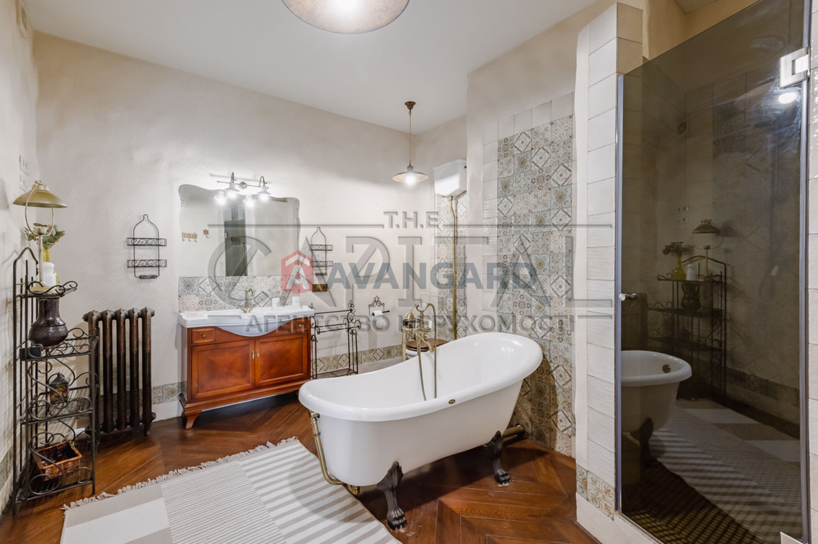 4 ��. ��������, 160/80/40 ��. �., 8/25 ������ ���� 19