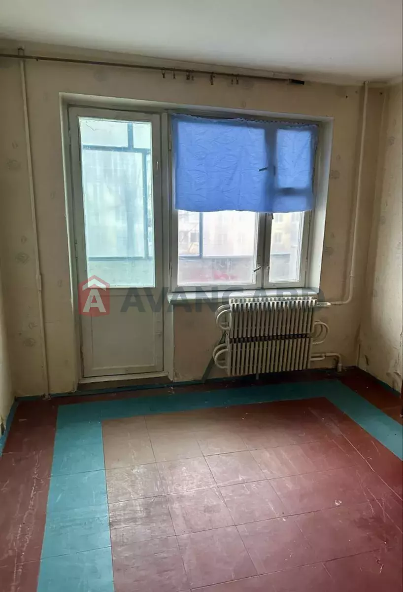 3 ��. ��������, 63/-/8 ��. �., 4/9 ������ ���� 10