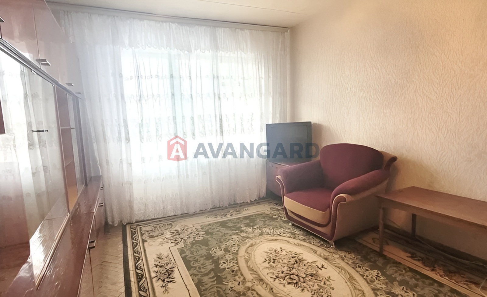 1 ��. ��������, 44/-/6 ��. �., 4/5 ������ ���� 3