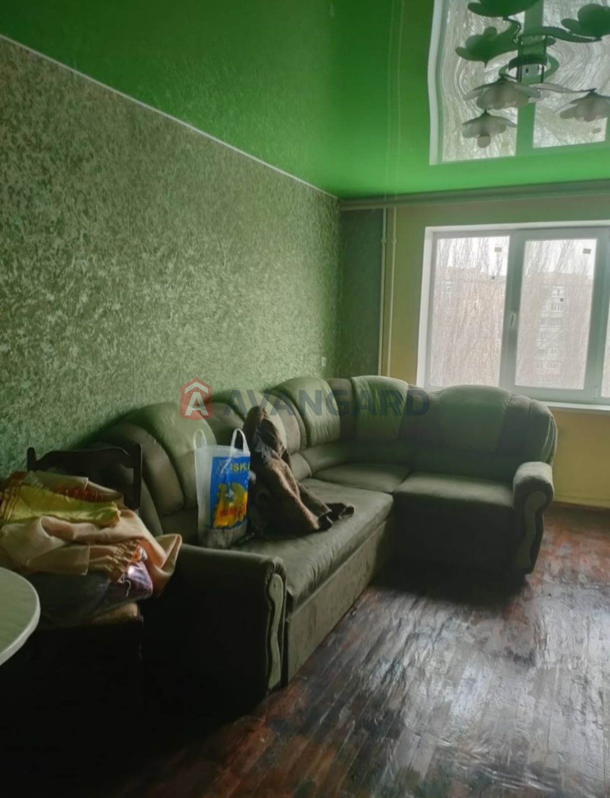 3 ��. ��������, 75/-/18 ��. �., 7/9 ������ ���� 10