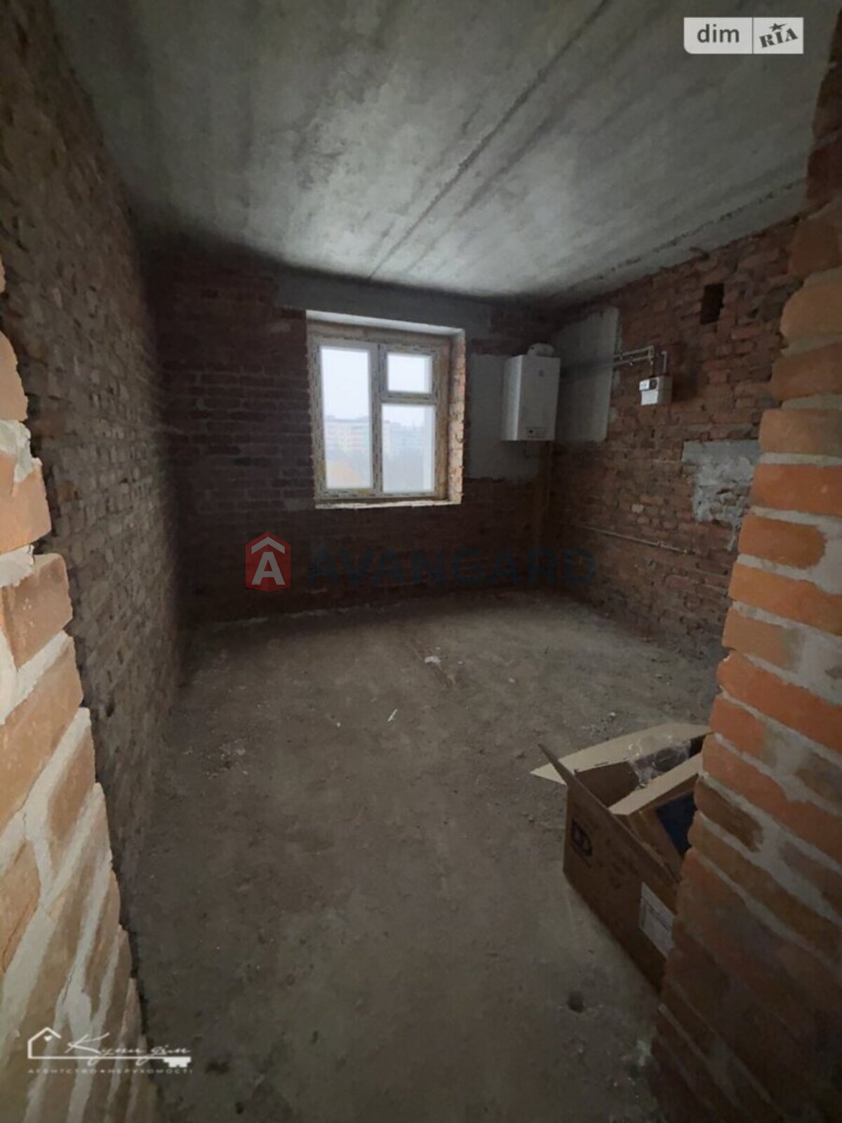 2 ��. ��������, 67/46/12 ��. �., 6/10 ������ ���� 9