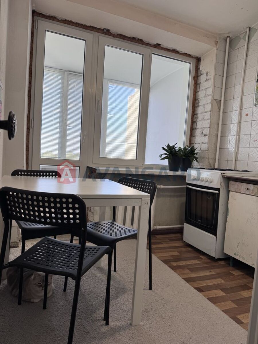 2 ��. ��������, 47/-/6 ��. �., 11/12 ������ ���� 4