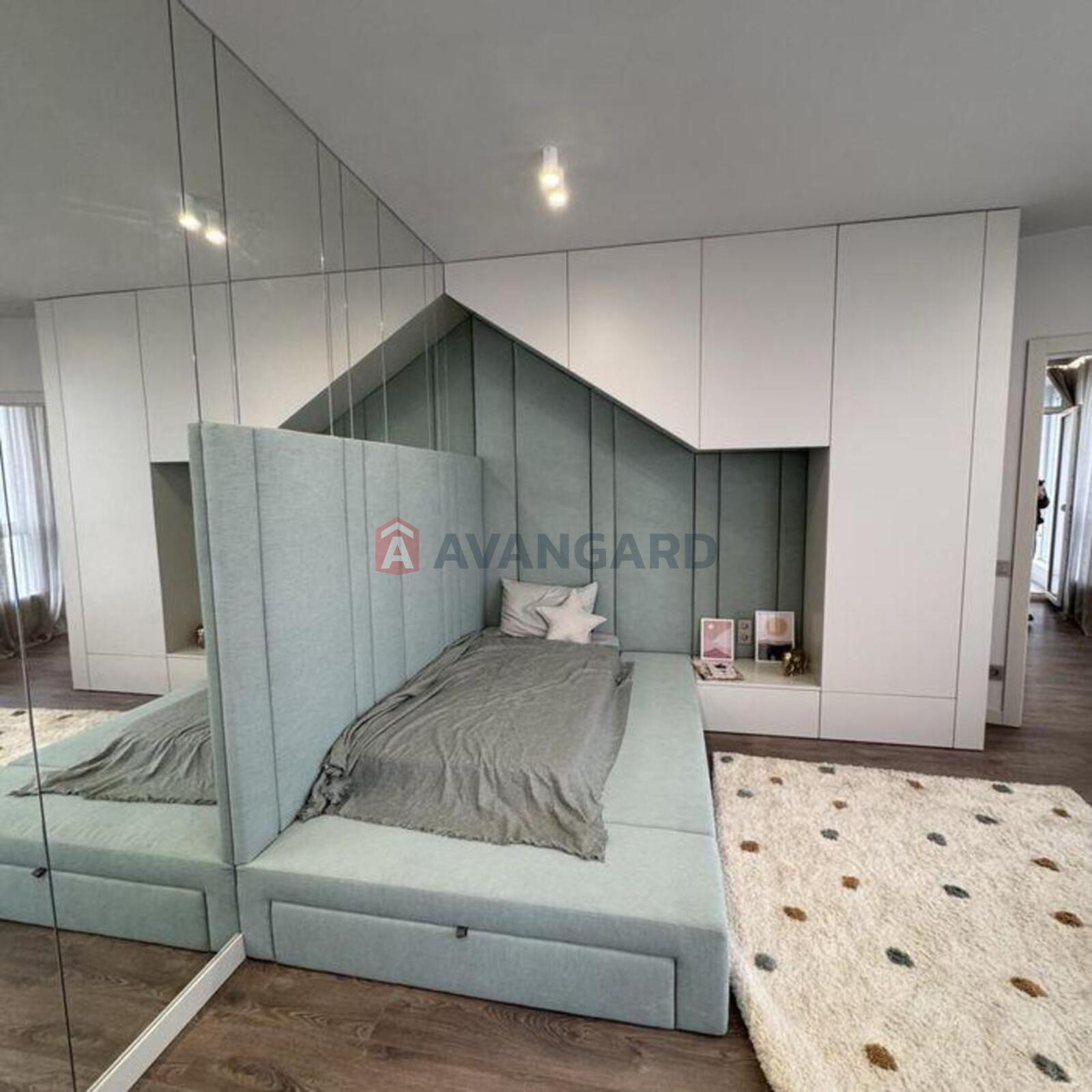 2 ��. ��������, 71/-/20 ��. �., 5/15 ������ ���� 11