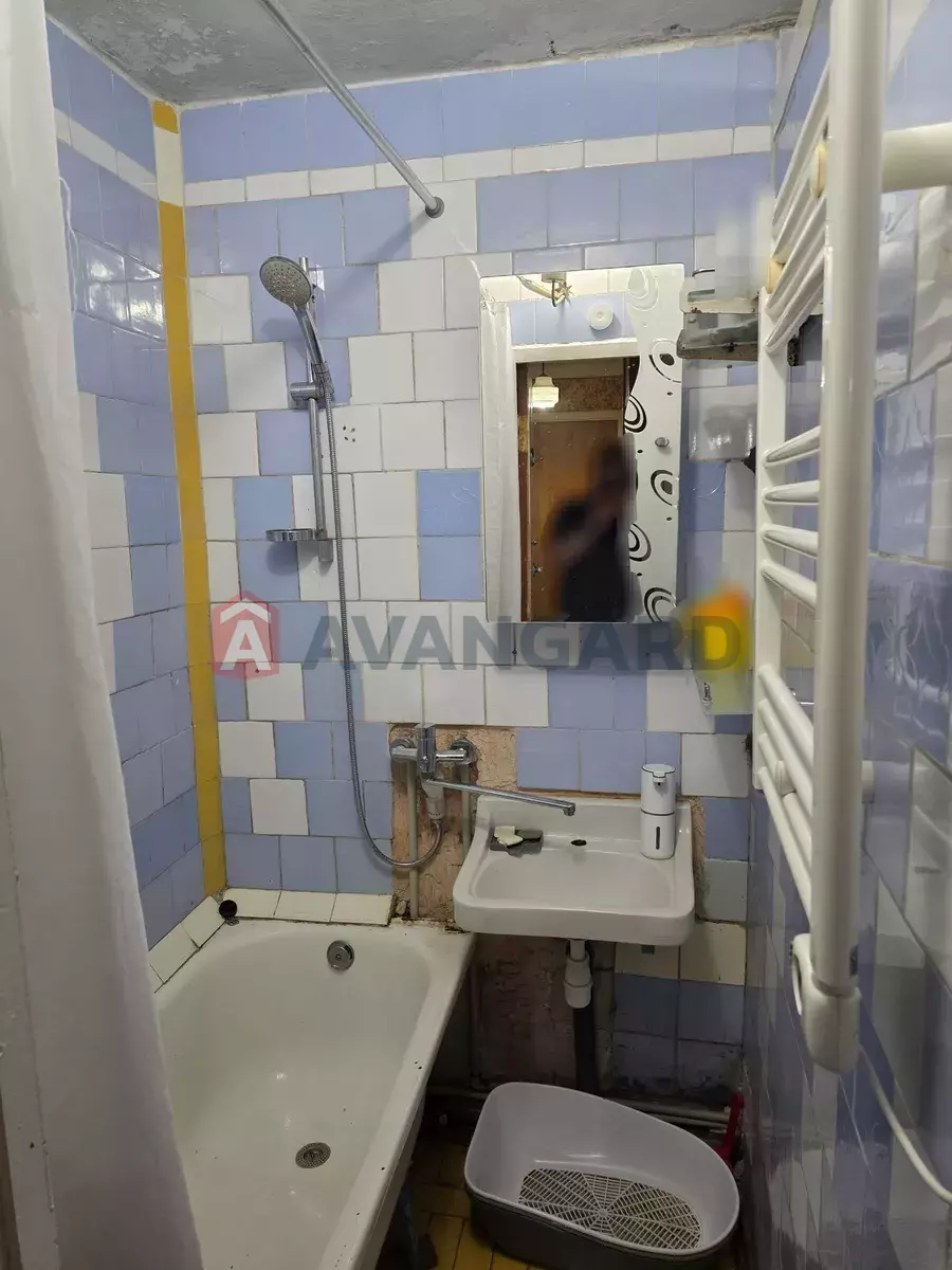 3 ��. ��������, 68/-/9 ��. �., 5/9 ������ ���� 16