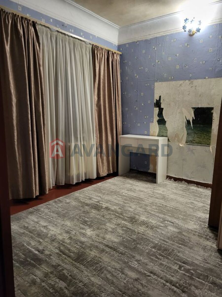 3 ��. ��������, 73/-/9 ��. �., 3/4 ������ ���� 21