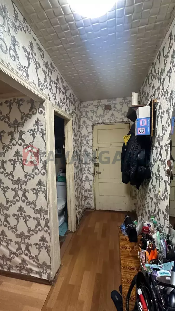 2 ��. ��������, 46/-/6 ��. �., 1/3 ������ ���� 8