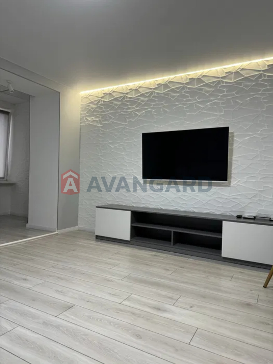 1 ����. ��������, 65/-/10 ��. �., 10/10 ���� ���� 5