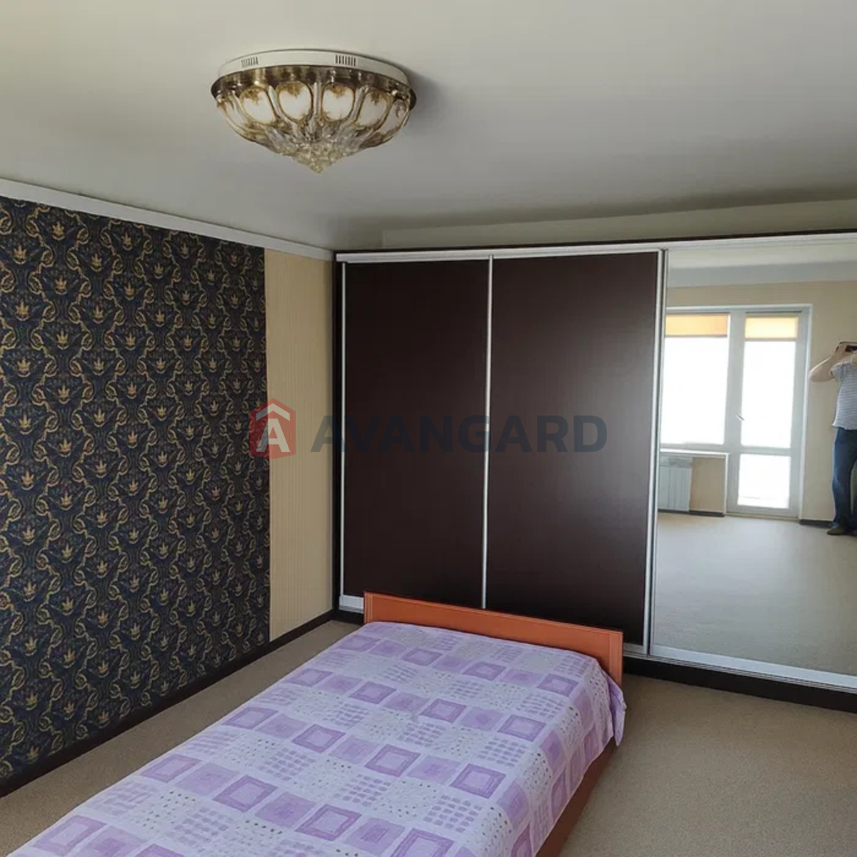 1 ��. ��������, 50/-/13 ��. �., 8/9 ������ ���� 6