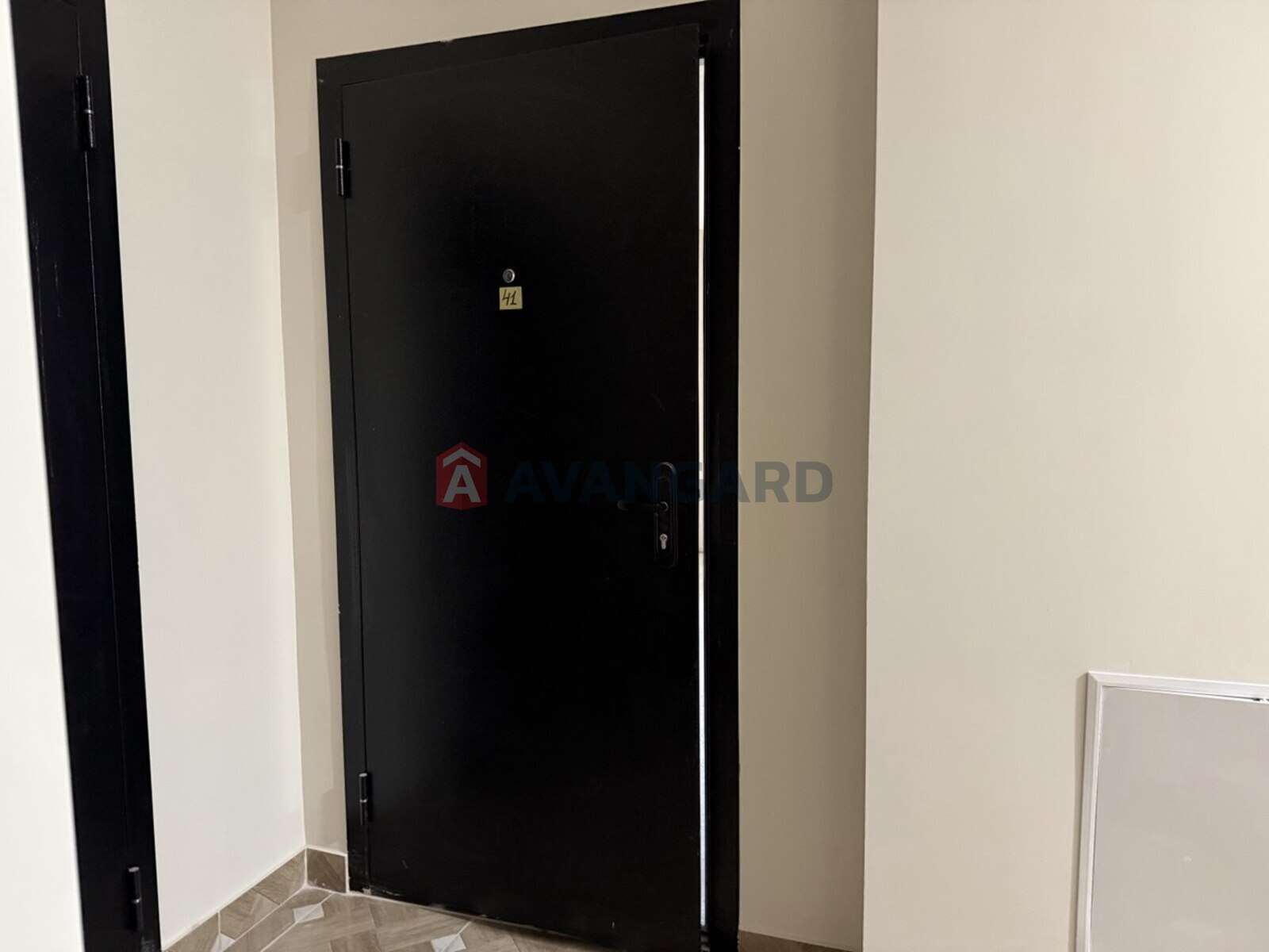 2 ��. ��������, 76,1/-/- ��. �., 4/9 ������ ���� 6