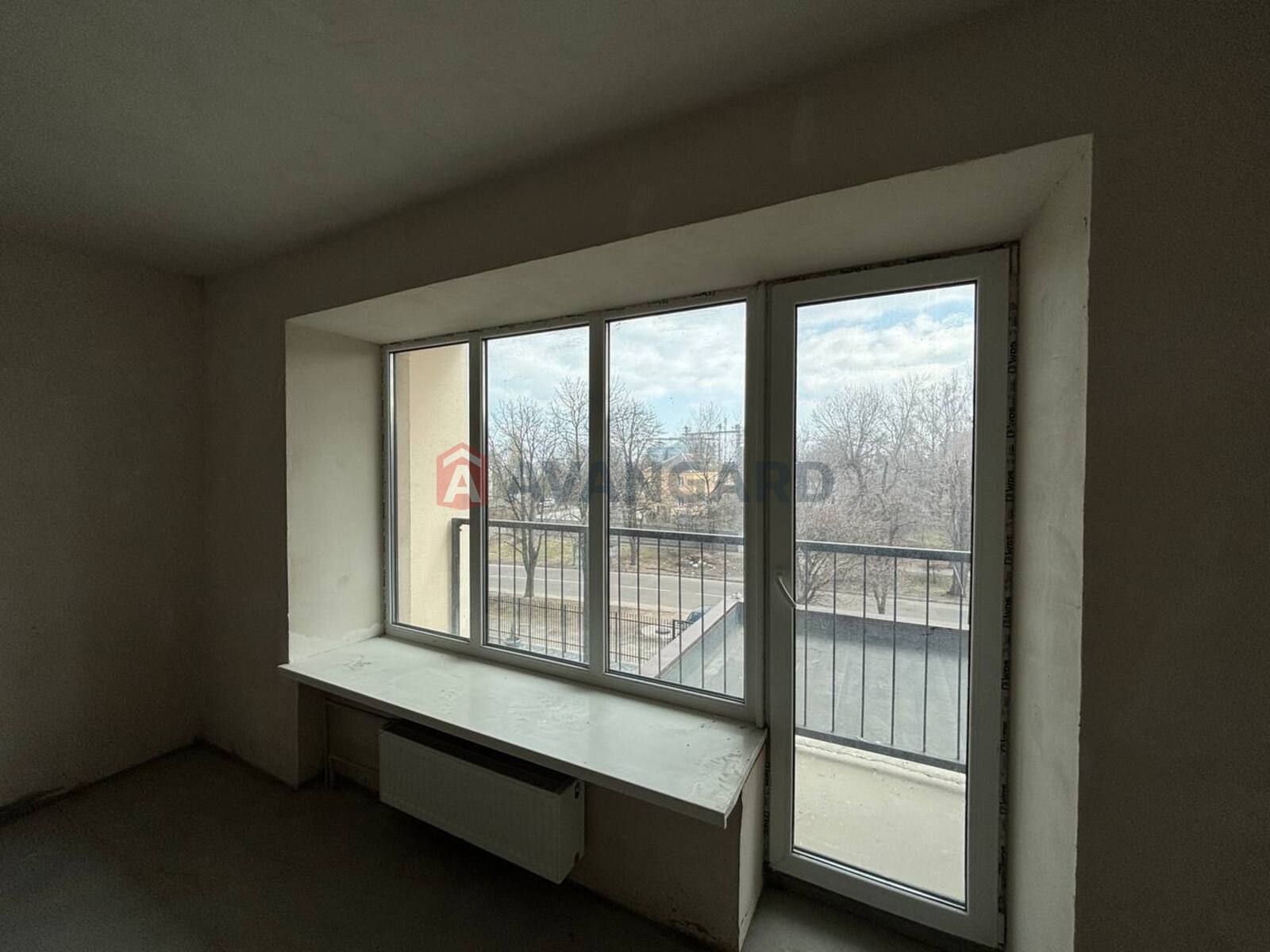 2 ��. ��������, 75,9/43/14 ��. �., 3/9 ������ ���� 2