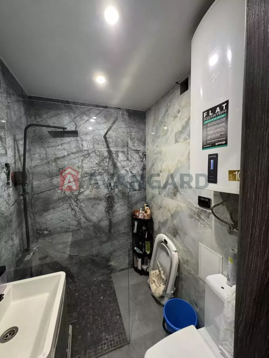 2 ��. ��������, 42/-/6 ��. �., 1/2 ������ ���� 4