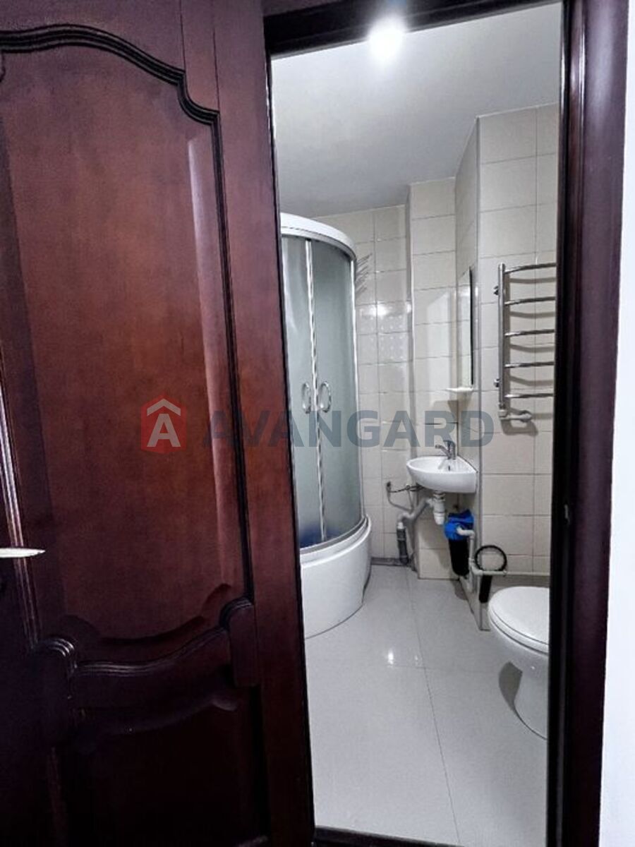 1 ����. ��������, 44/-/8 ��. �., 1/4 ���� ���� 11