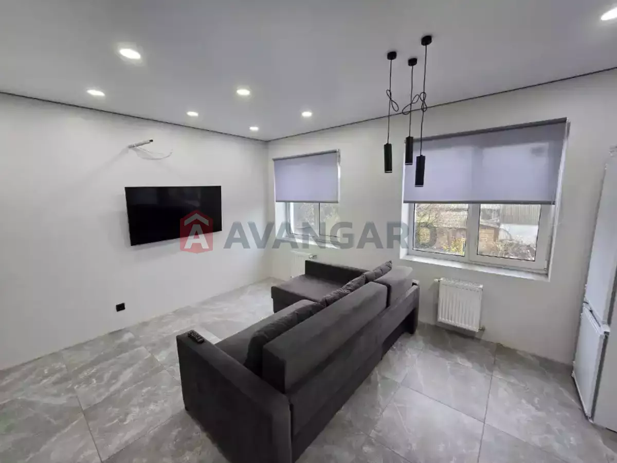 3 . , 56/-/- . ., 2/4   7