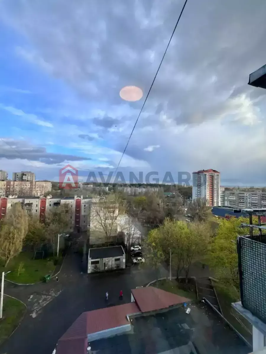 3 ��. ��������, 71/43/8 ��. �., 9/9 ������ ���� 24