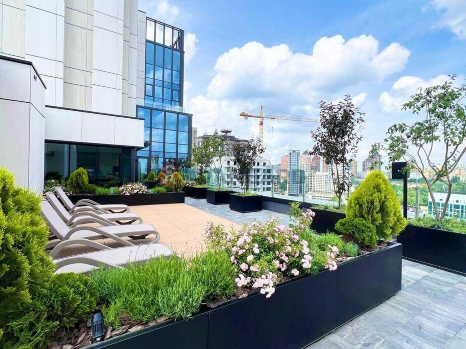 3 ��. ��������, 88/-/32 ��. �., 10/25 ������ ���� 22