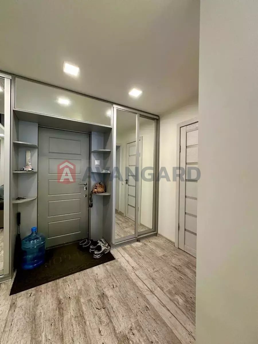 3 кім. квартира, 58/-/- кв. м., 2/9 поверх фото 2 3 кім. квартира, 58/-/- кв. м., 2/9 поверх фото 2