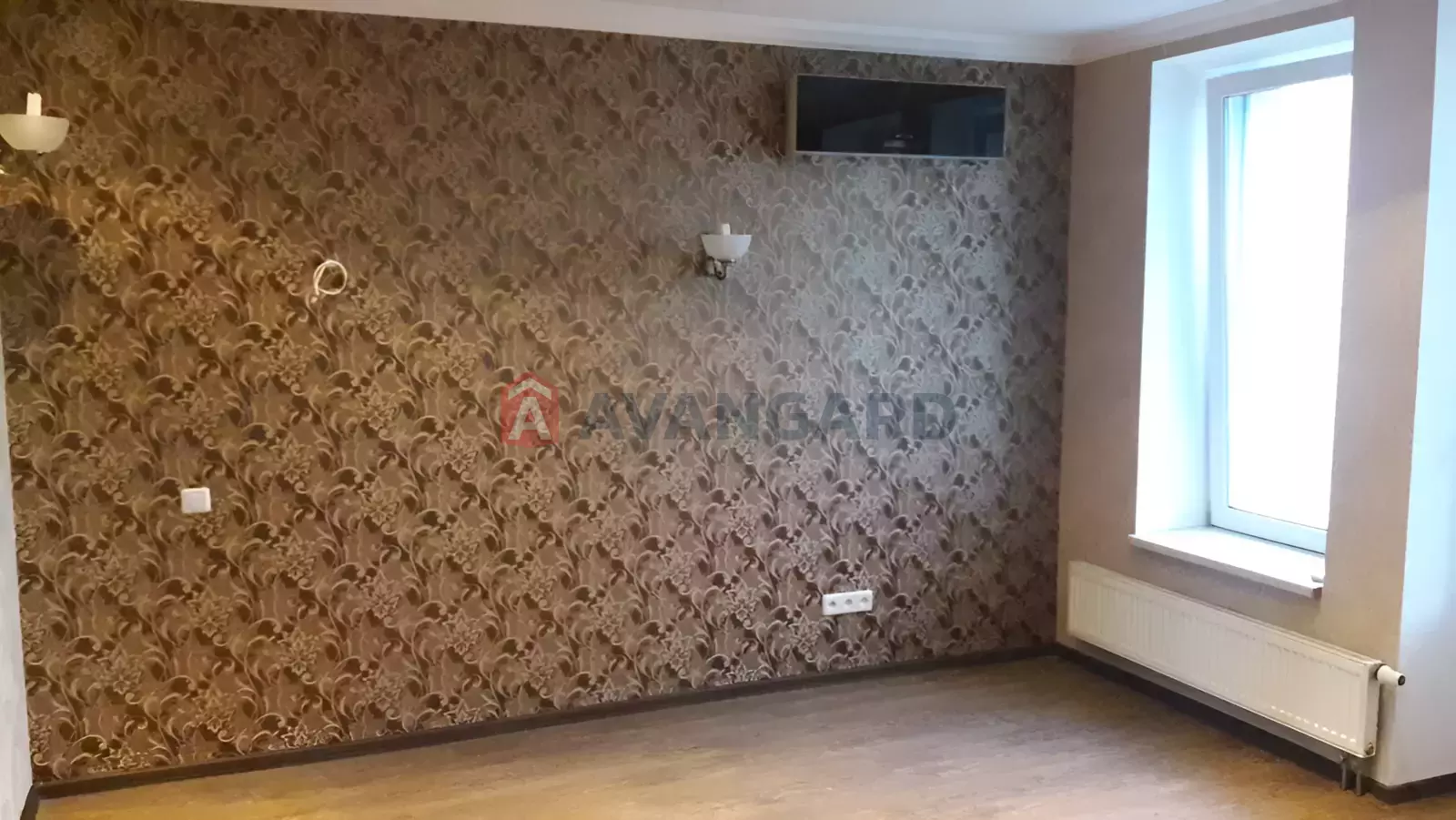 2 ��. ��������, 83/45/18 ��. �., 9/13 ������ ���� 3