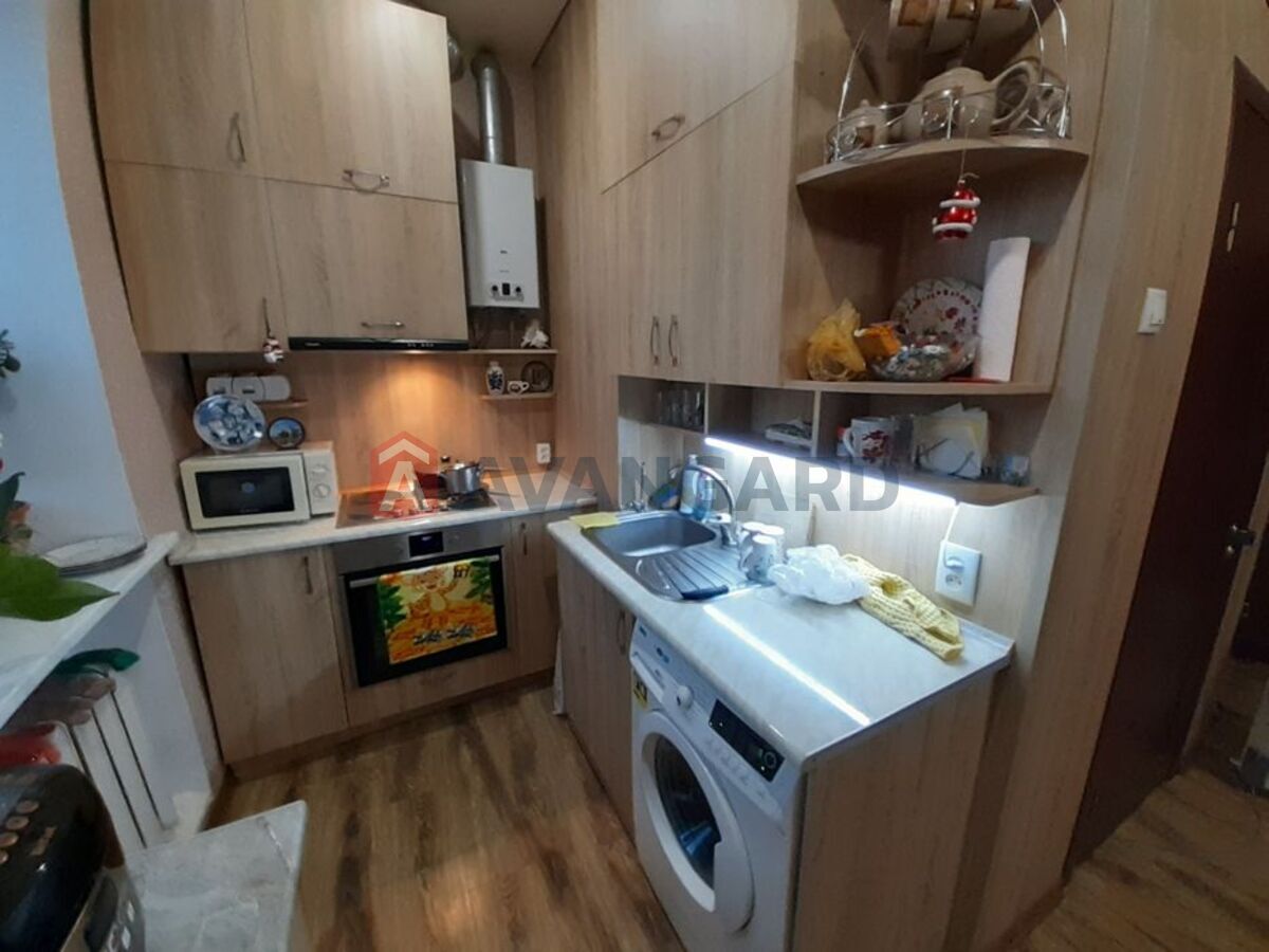 2 ����. ��������, 47/32/6 ��. �., 2/2 ���� ���� 4