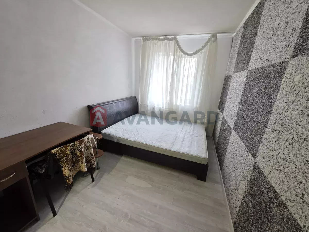 3 ��. ��������, 58/-/7 ��. �., 1/5 ������ ���� 8