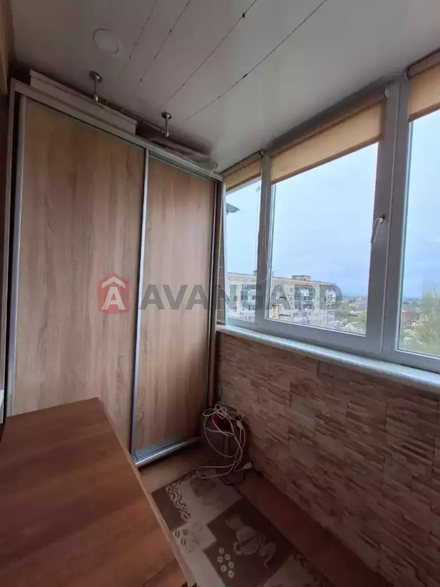 2 ��. ��������, 45/27/7 ��. �., 9/9 ������ ���� 7