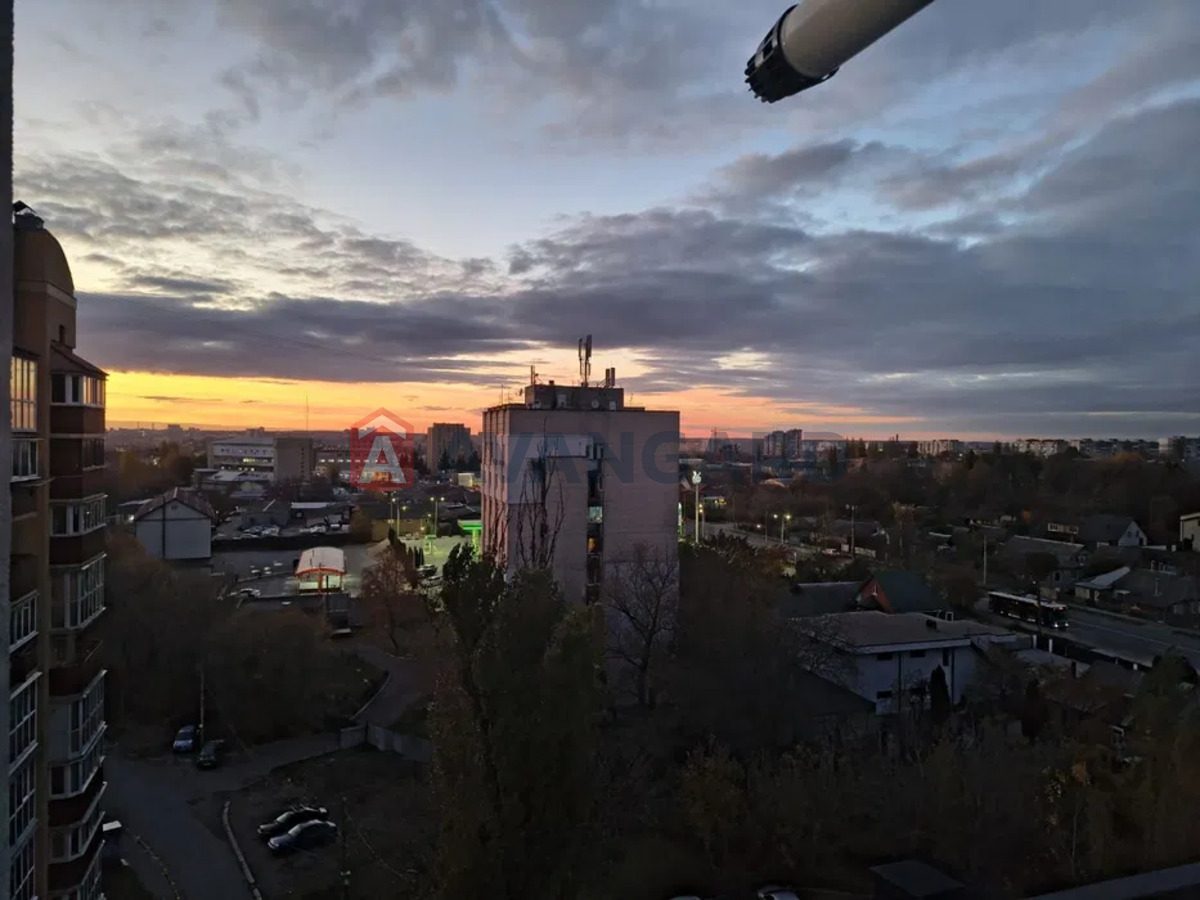 1 ��. ��������, 49/-/19 ��. �., 8/11 ������ ���� 17