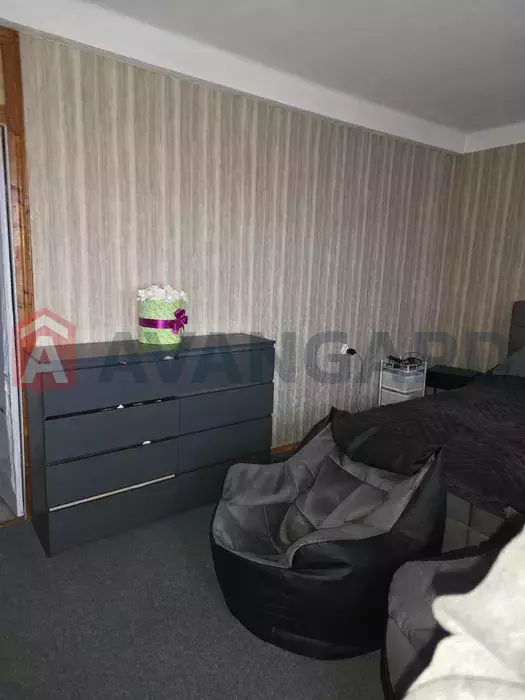 2 ��. ��������, 50/-/7 ��. �., 9/9 ������ ���� 12