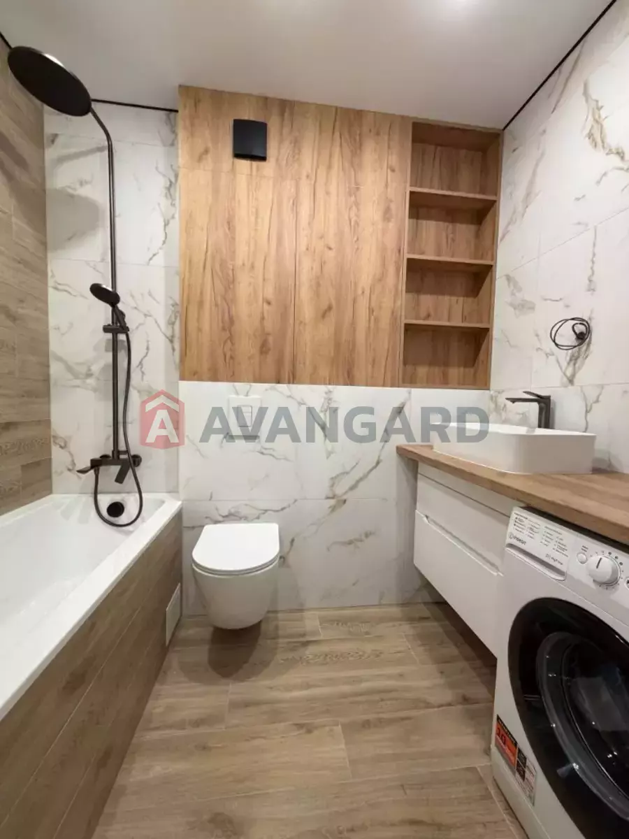 1 ��. ��������, 44/16/15 ��. �., 3/10 ������ ���� 10