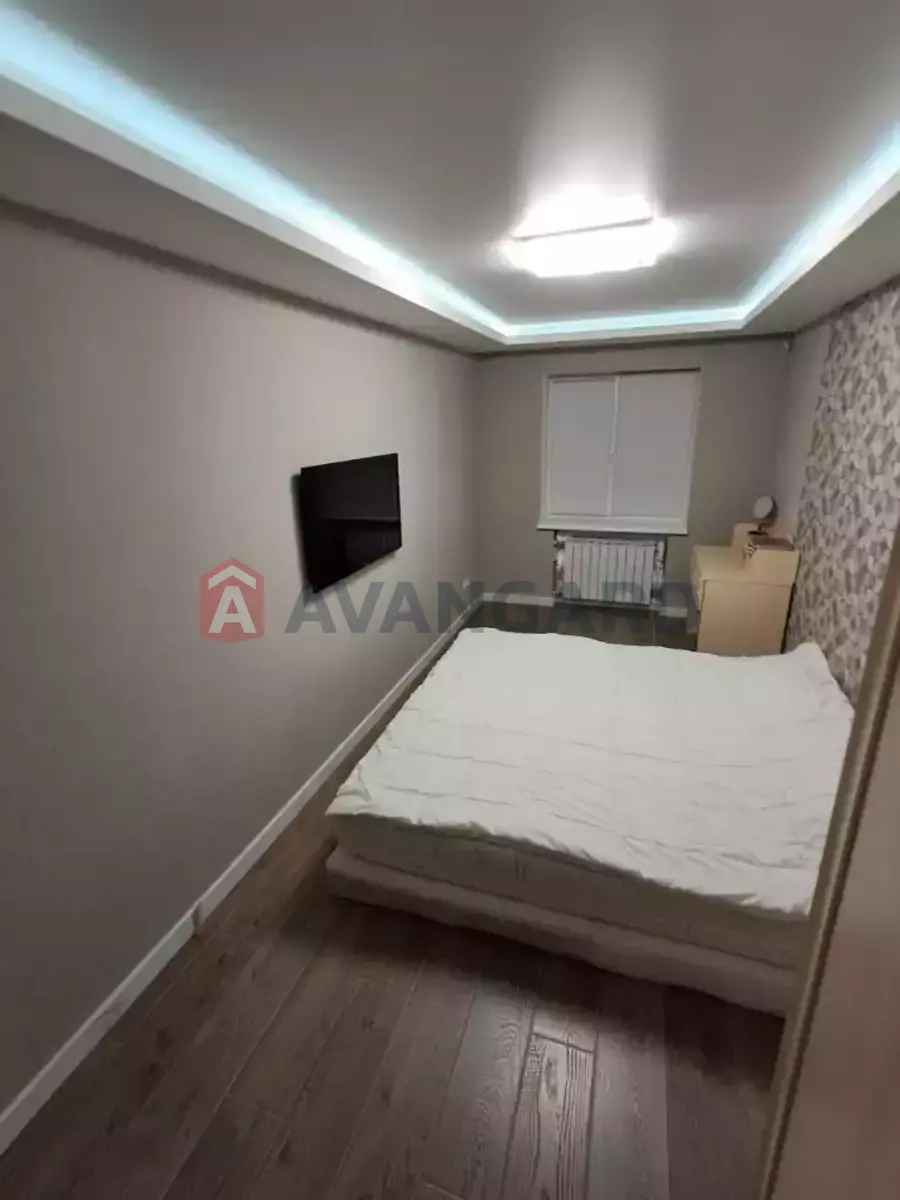 3 . , 57/40/5 . ., 1/5   5