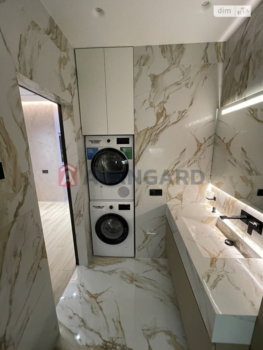 1 ����. ��������, 58/18/19 ��. �., 13/17 ���� ���� 22