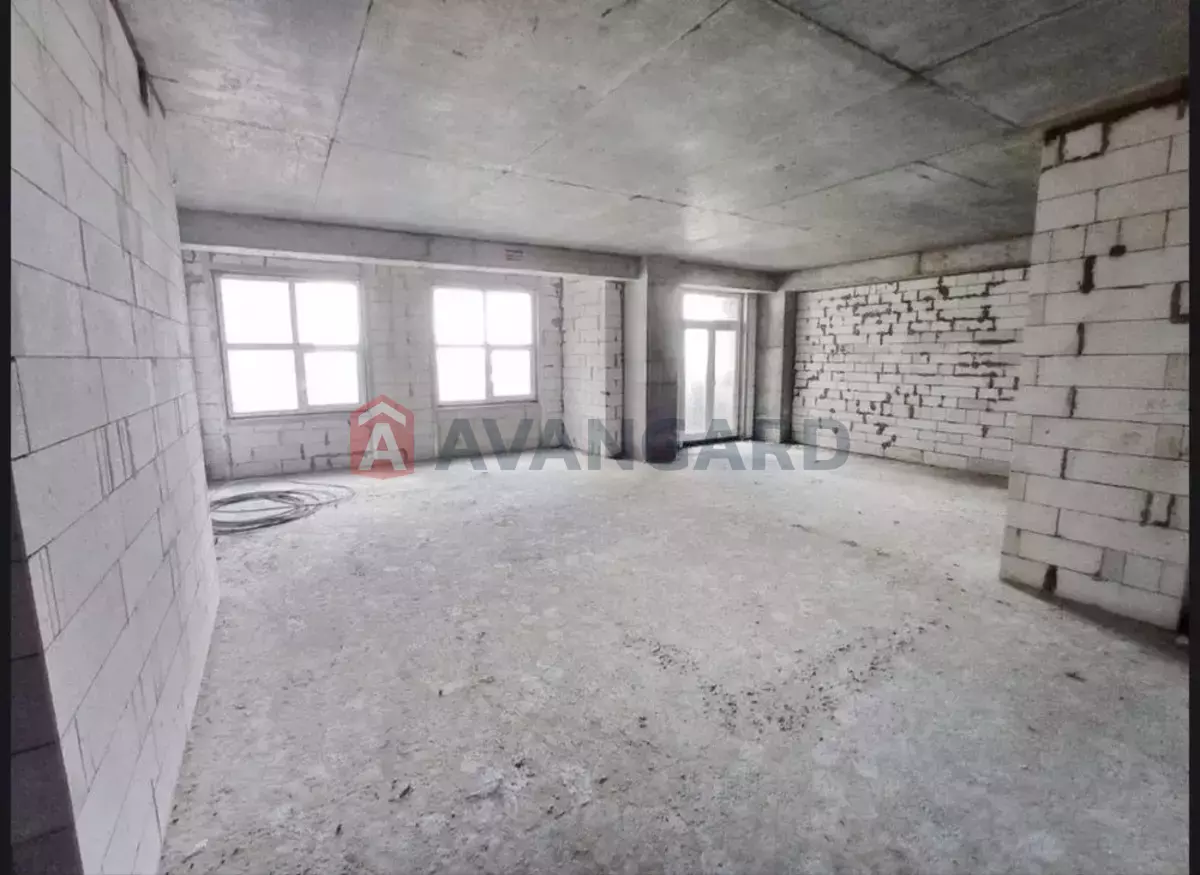 3 ��. ��������, 75/-/- ��. �., 15/17 ������ ���� 1